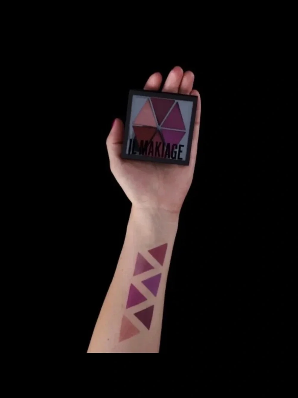 ⚡️❄️Il Makiage Violet Affair Color Master Lip Palette